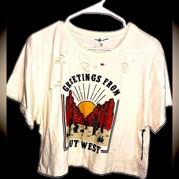 NWT love peace and lazy days cropped top with distressing in apricot antique XL! - Picture 8 of 16